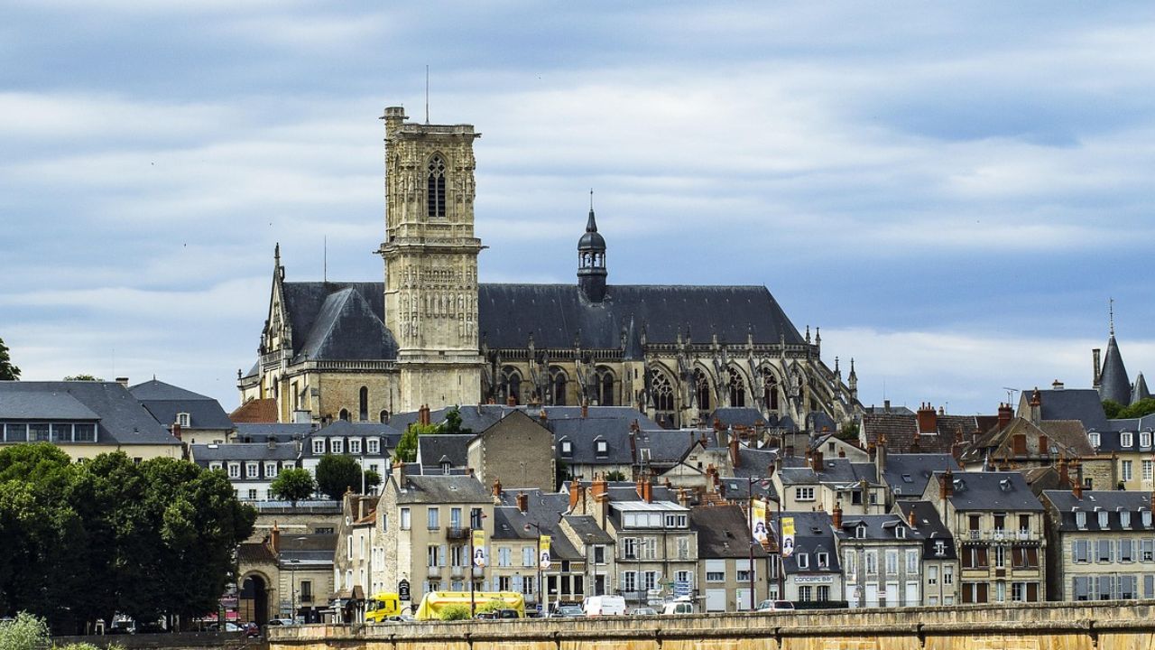 Nevers