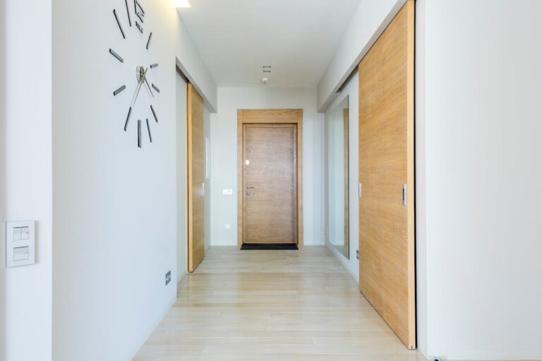 Couleur pour les portes d’un couloir