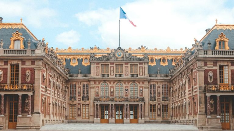 Versailles